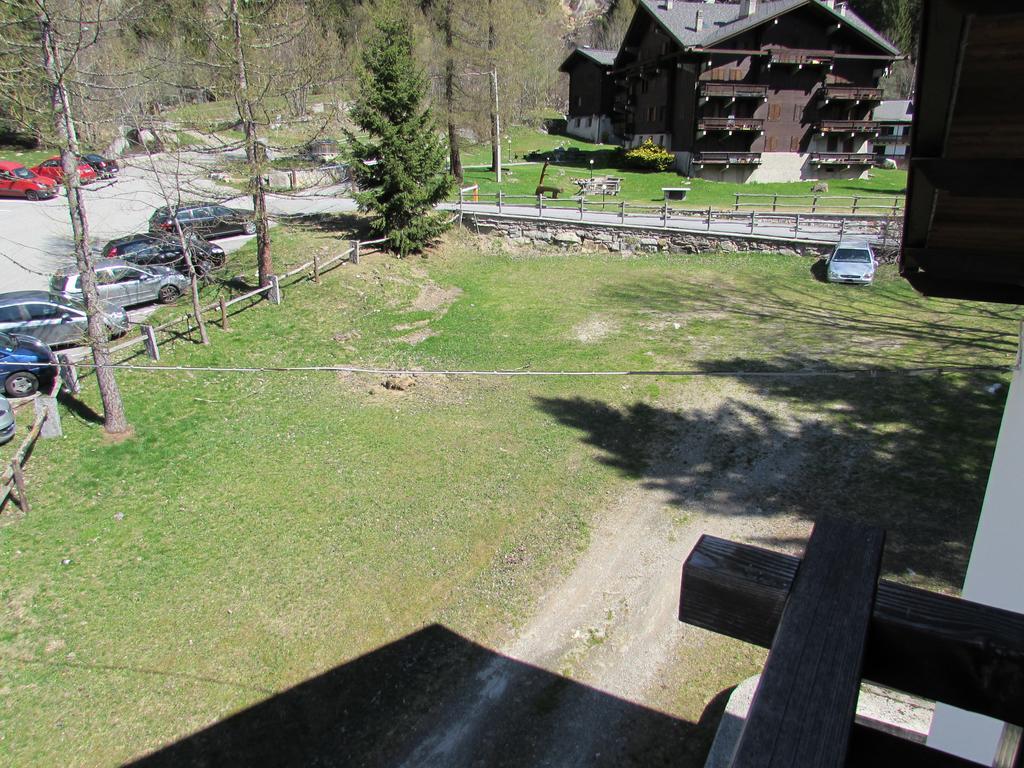 Bed and Breakfast Casa Alpina Don Guanella Macugnaga Exterior foto