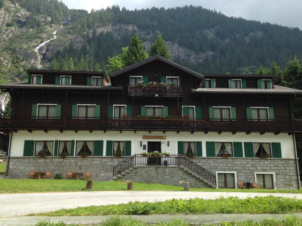 Bed and Breakfast Casa Alpina Don Guanella Macugnaga Exterior foto